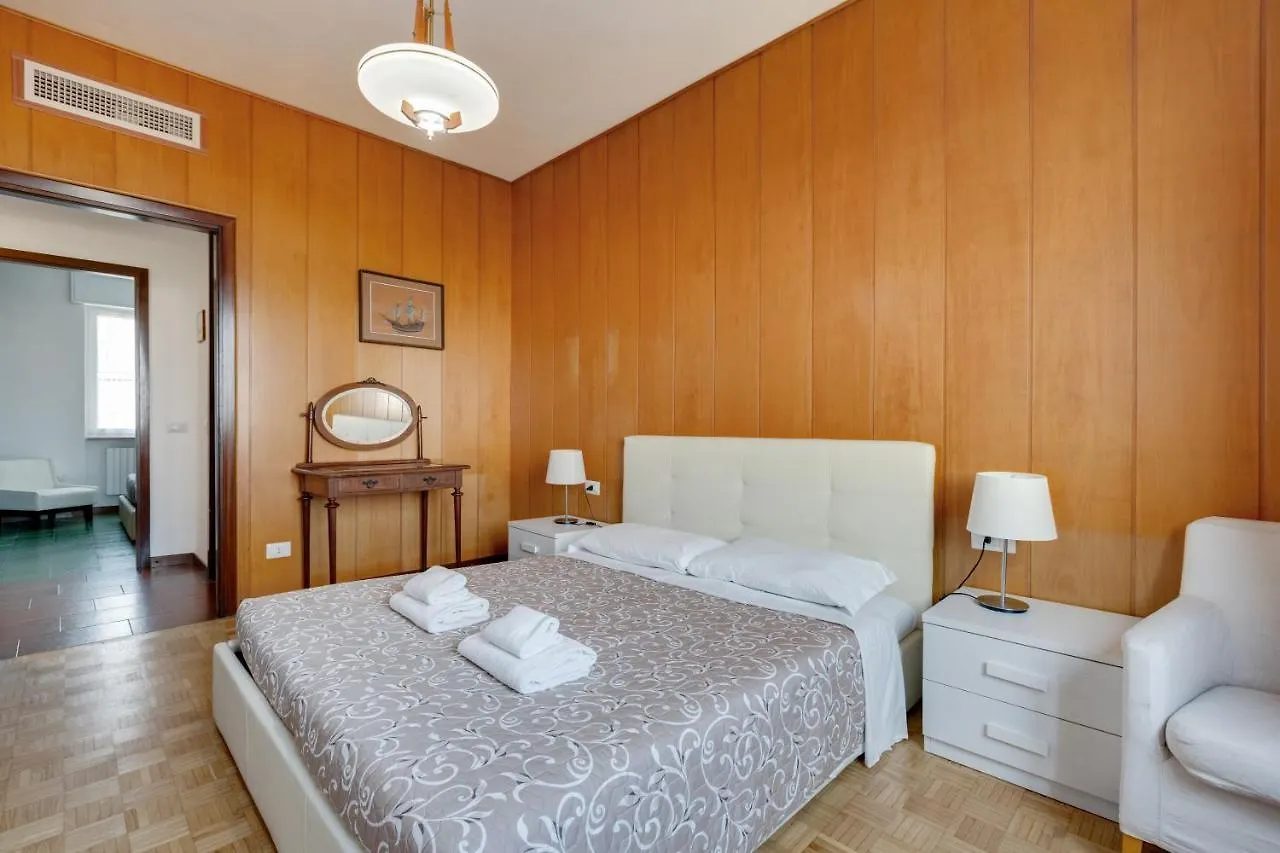 Terrace Skyline Milano Apartment